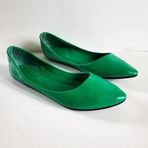 Green Women's Flats